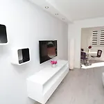 Apartamento Modern Makarska