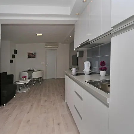 דירה Modern