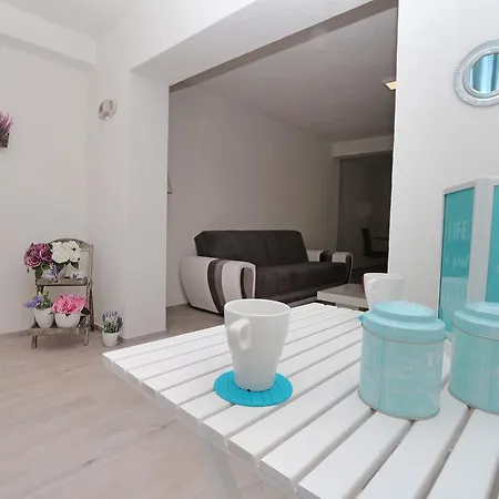 Modern דירה *